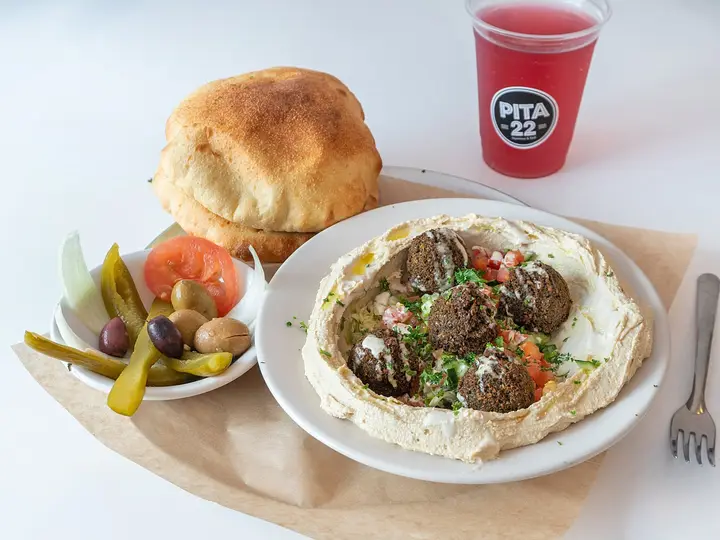 Falafel Hummus
